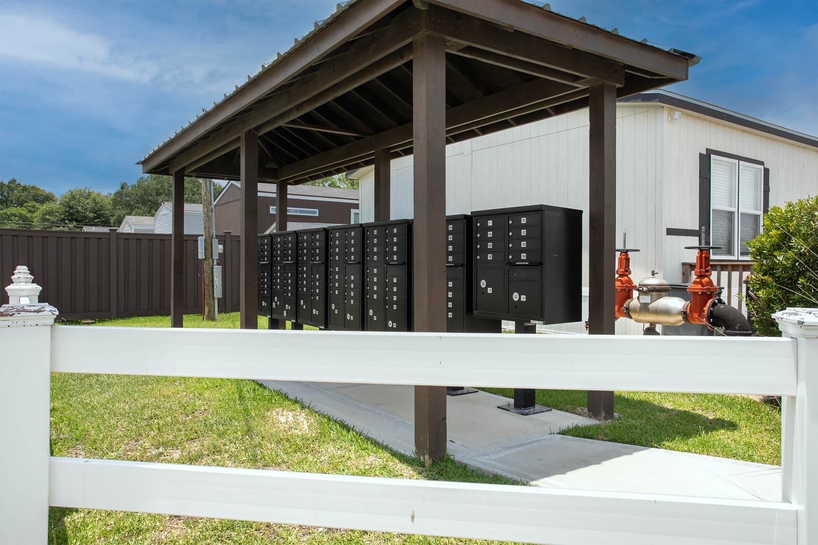 Hacienda Caney mailboxes