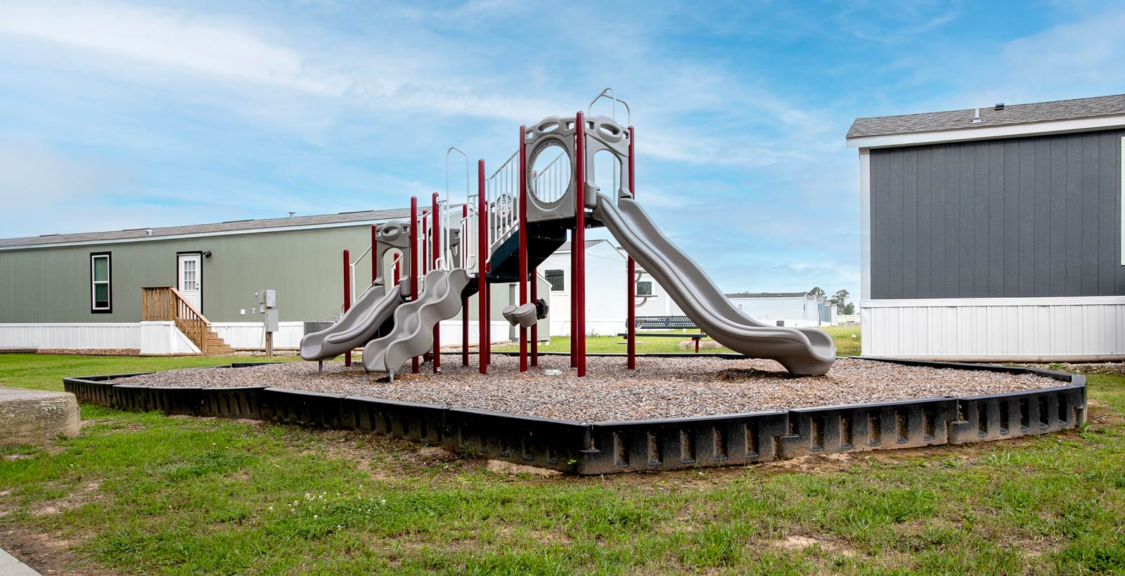Robles Verdes playground